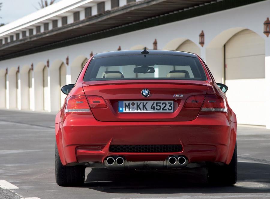  BMW M3 2008 года  (фото 150 из 219)